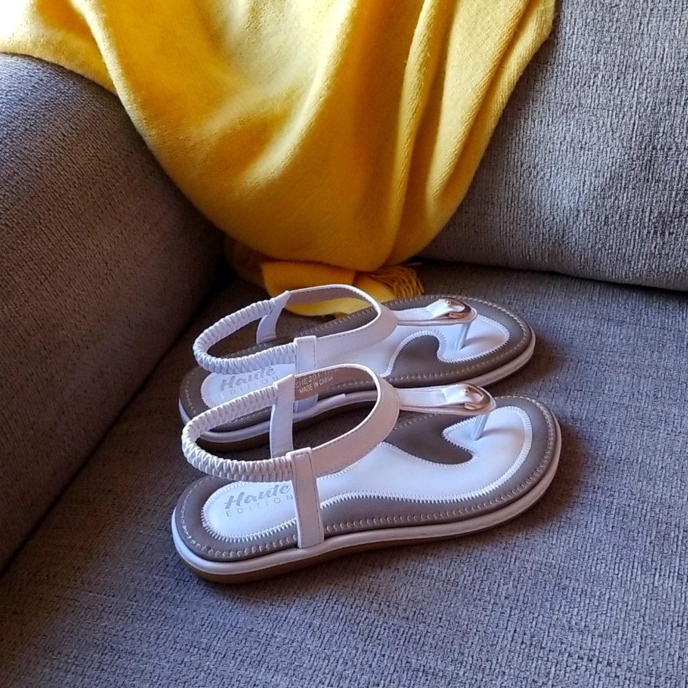 Brand new, never worn, Haute Edition Sandles